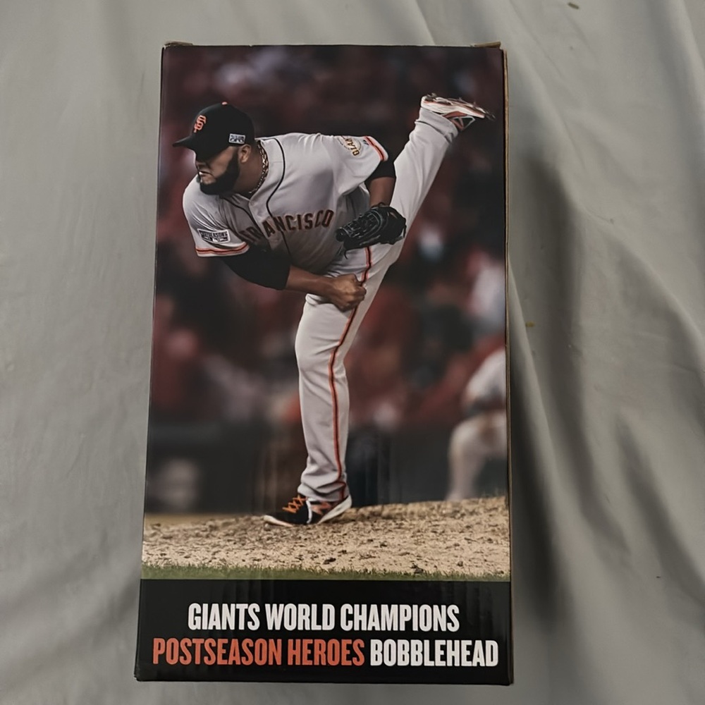 NIB San Francisco Giants World Champions Bobblehead Brandon Belt